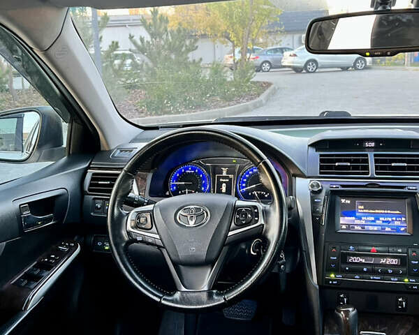 Тойота Камри 2015 в Кропивницком (Кировограде) на Automoto.ua Белый Тойота Камри, объемом двигателя 2.49 л и пробегом 230 тыс. км за 14800 $, фото 26 на Automoto.ua