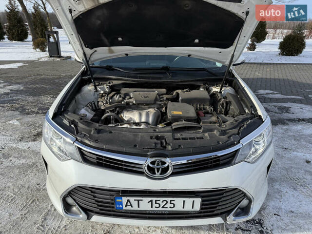 Білий Тойота Камрі, об'ємом двигуна 2.49 л та пробігом 185 тис. км за 14500 $, фото 22 на Automoto.ua