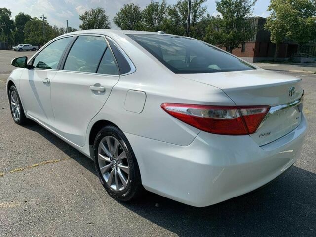 Білий Тойота Камрі, об'ємом двигуна 2.5 л та пробігом 72 тис. км за 4700 $, фото 5 на Automoto.ua