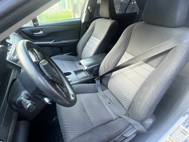 Білий Тойота Камрі, об'ємом двигуна 2.5 л та пробігом 121 тис. км за 12200 $, фото 3 на Automoto.ua