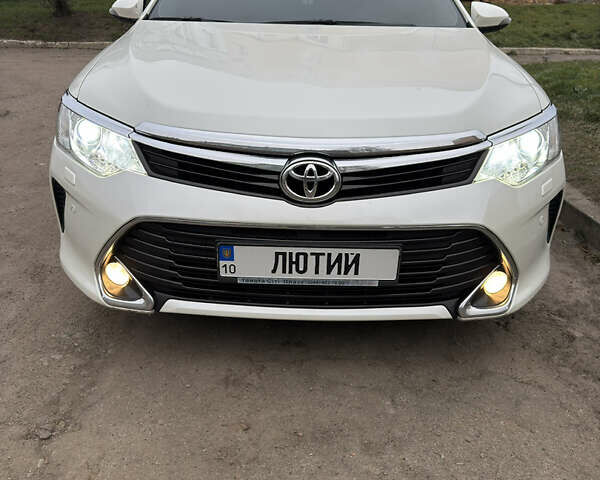 Білий Тойота Камрі, об'ємом двигуна 2.49 л та пробігом 116 тис. км за 18300 $, фото 16 на Automoto.ua