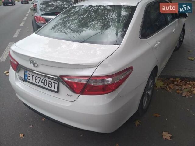 Білий Тойота Камрі, об'ємом двигуна 2.49 л та пробігом 107 тис. км за 13000 $, фото 2 на Automoto.ua