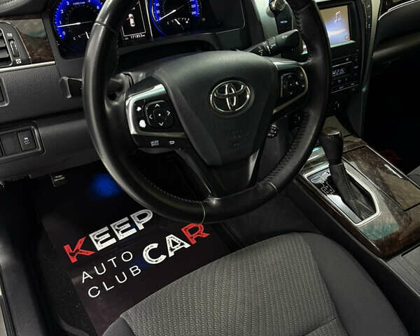 Білий Тойота Камрі, об'ємом двигуна 2.49 л та пробігом 171 тис. км за 15900 $, фото 16 на Automoto.ua