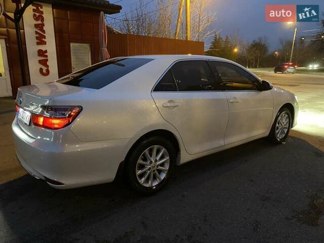 Белый Тойота Камри, объемом двигателя 2.49 л и пробегом 4 тыс. км за 23500 $, фото 1 на Automoto.ua