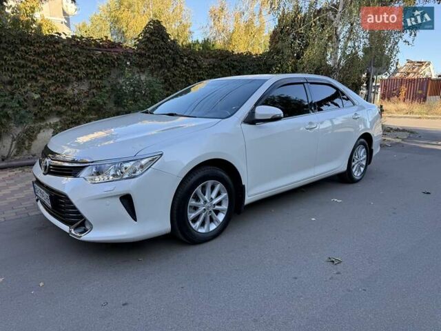 Белый Тойота Камри, объемом двигателя 2.49 л и пробегом 87 тыс. км за 18700 $, фото 10 на Automoto.ua