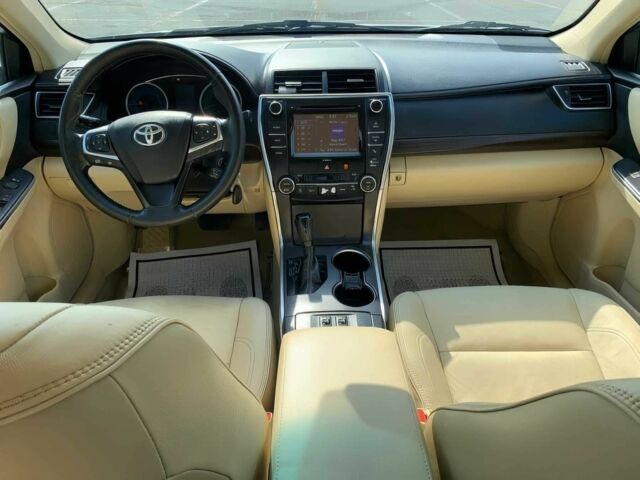 Белый Тойота Камри, объемом двигателя 2.5 л и пробегом 71 тыс. км за 3100 $, фото 10 на Automoto.ua