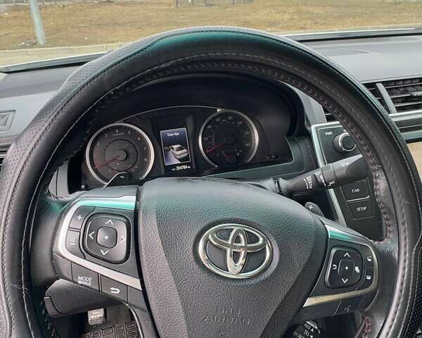 Белый Тойота Камри, объемом двигателя 2.49 л и пробегом 204 тыс. км за 12200 $, фото 12 на Automoto.ua