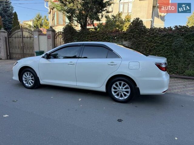 Белый Тойота Камри, объемом двигателя 2.49 л и пробегом 87 тыс. км за 18700 $, фото 15 на Automoto.ua
