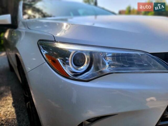 Белый Тойота Камри, объемом двигателя 2.5 л и пробегом 204 тыс. км за 13000 $, фото 24 на Automoto.ua