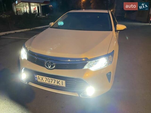 Белый Тойота Камри, объемом двигателя 2.49 л и пробегом 4 тыс. км за 23500 $, фото 5 на Automoto.ua