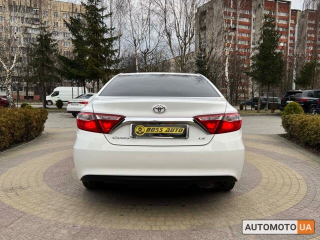 Белый Тойота Камри, объемом двигателя 2.5 л и пробегом 190 тыс. км за 13599 $, фото 5 на Automoto.ua