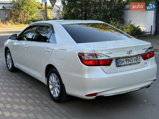 Белый Тойота Камри, объемом двигателя 2.49 л и пробегом 87 тыс. км за 18700 $, фото 8 на Automoto.ua