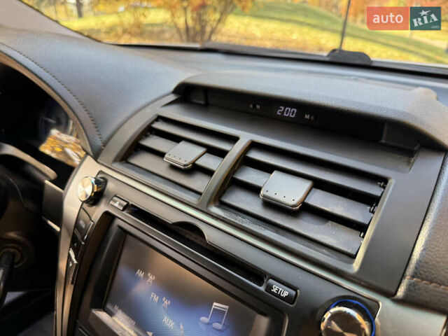 Тойота Камри 2016 в Харькове на Automoto.ua Белый Тойота Камри, объемом двигателя 2.49 л и пробегом 190 тыс. км за 16999 $, фото 27 на Automoto.ua