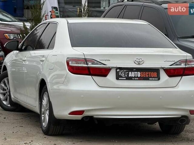 Белый Тойота Камри, объемом двигателя 2.49 л и пробегом 197 тыс. км за 16900 $, фото 8 на Automoto.ua