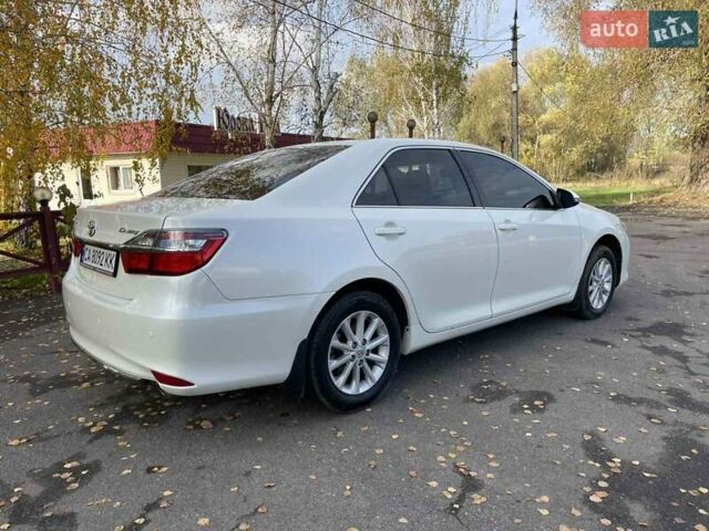 Білий Тойота Камрі, об'ємом двигуна 2.5 л та пробігом 198 тис. км за 15500 $, фото 8 на Automoto.ua