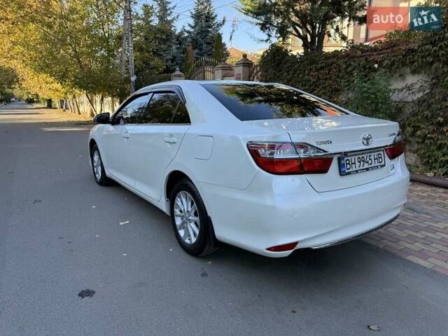 Белый Тойота Камри, объемом двигателя 2.49 л и пробегом 87 тыс. км за 18700 $, фото 18 на Automoto.ua