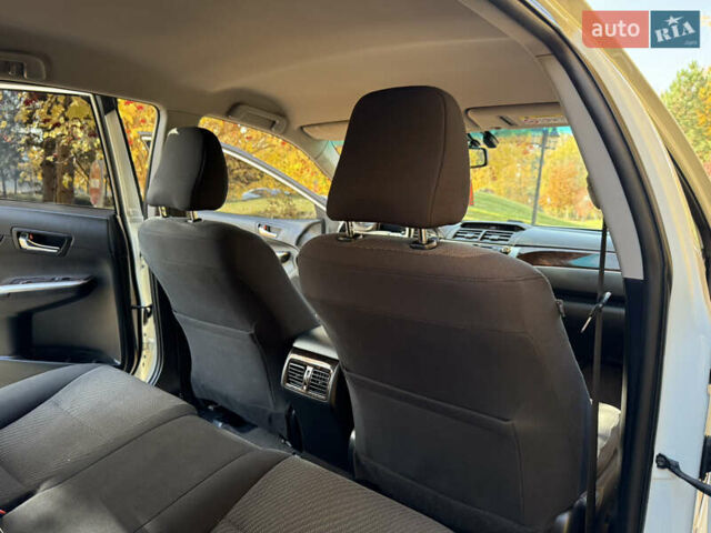 Тойота Камри 2016 в Харькове на Automoto.ua Белый Тойота Камри, объемом двигателя 2.49 л и пробегом 190 тыс. км за 16999 $, фото 17 на Automoto.ua