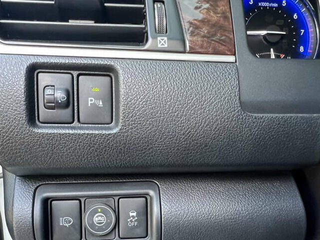 Белый Тойота Камри, объемом двигателя 2.49 л и пробегом 114 тыс. км за 17900 $, фото 23 на Automoto.ua