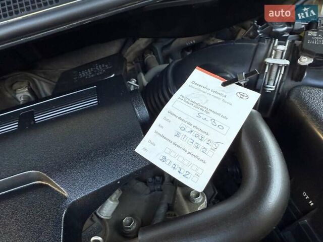Белый Тойота Камри, объемом двигателя 2.49 л и пробегом 87 тыс. км за 18700 $, фото 114 на Automoto.ua