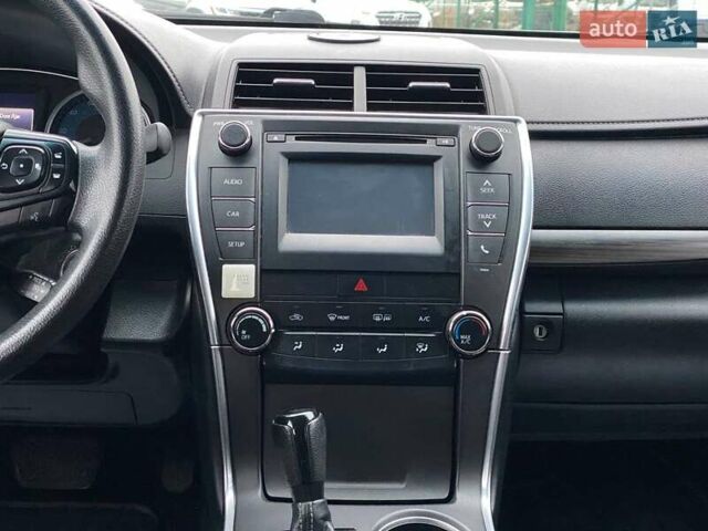 Білий Тойота Камрі, об'ємом двигуна 2.49 л та пробігом 165 тис. км за 13700 $, фото 18 на Automoto.ua