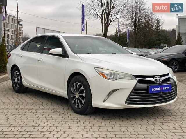 Білий Тойота Камрі, об'ємом двигуна 2.49 л та пробігом 165 тис. км за 13700 $, фото 3 на Automoto.ua