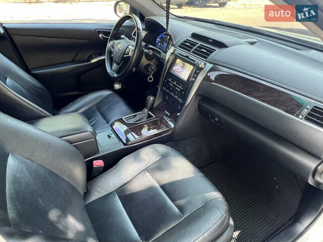 Белый Тойота Камри, объемом двигателя 2.49 л и пробегом 114 тыс. км за 17900 $, фото 20 на Automoto.ua