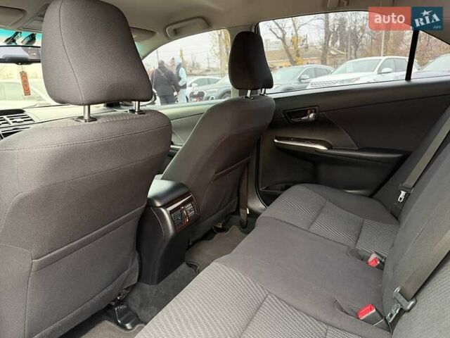 Белый Тойота Камри, объемом двигателя 2.49 л и пробегом 197 тыс. км за 16900 $, фото 15 на Automoto.ua