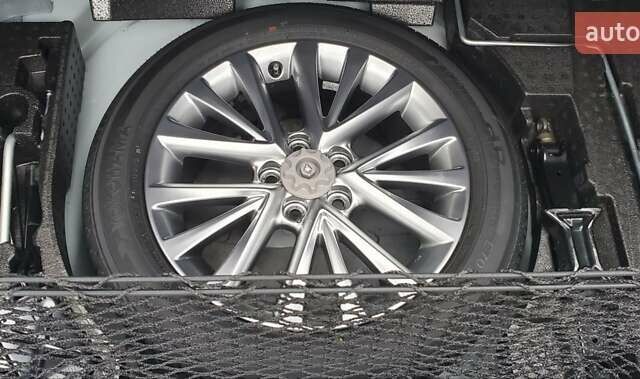 Белый Тойота Камри, объемом двигателя 2.5 л и пробегом 283 тыс. км за 15800 $, фото 22 на Automoto.ua