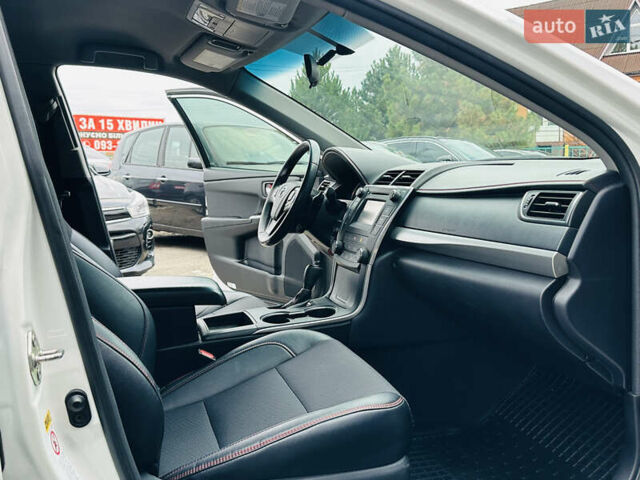 Белый Тойота Камри, объемом двигателя 2.5 л и пробегом 93 тыс. км за 16499 $, фото 31 на Automoto.ua