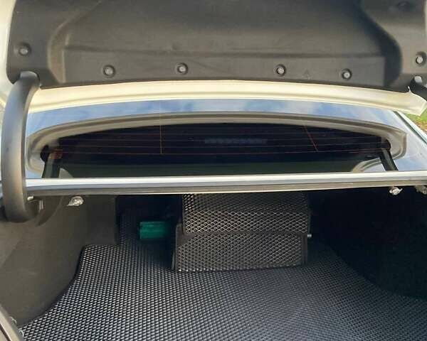 Белый Тойота Камри, объемом двигателя 2.49 л и пробегом 150 тыс. км за 21000 $, фото 17 на Automoto.ua