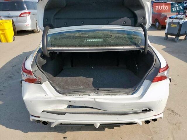 Тойота Камри 2017 в Днепре (Днепропетровске) на Automoto.ua Белый Тойота Камри, объемом двигателя 0 л и пробегом 94 тыс. км за 5845 $, фото 5 на Automoto.ua