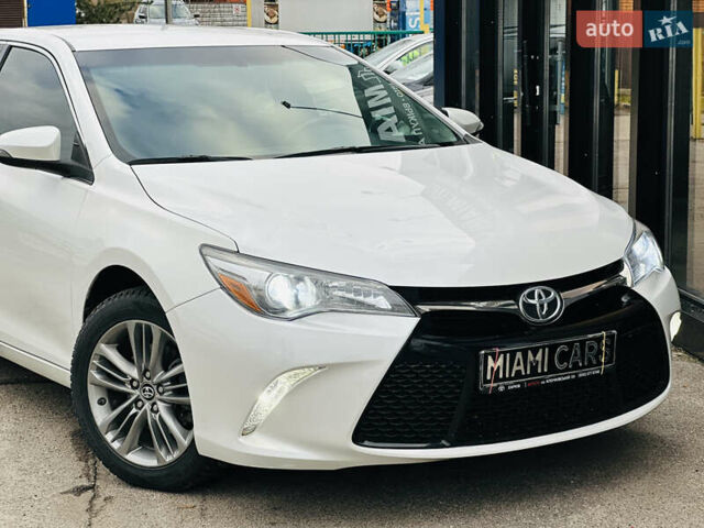 Белый Тойота Камри, объемом двигателя 2.5 л и пробегом 93 тыс. км за 16499 $, фото 10 на Automoto.ua