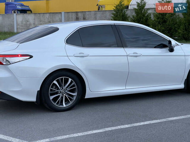 Білий Тойота Камрі, об'ємом двигуна 2.49 л та пробігом 122 тис. км за 22100 $, фото 7 на Automoto.ua