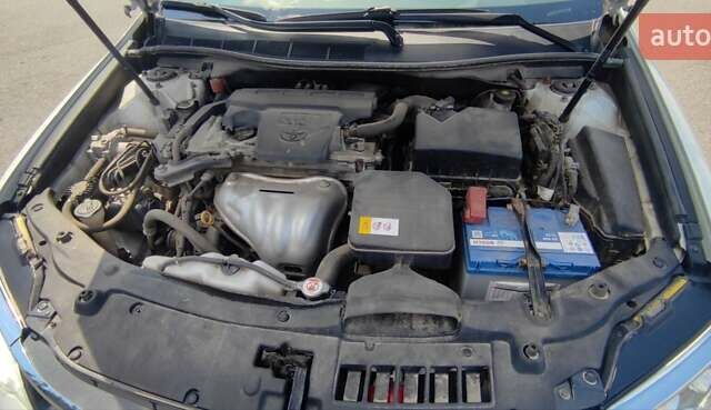 Білий Тойота Камрі, об'ємом двигуна 2.5 л та пробігом 194 тис. км за 19900 $, фото 11 на Automoto.ua