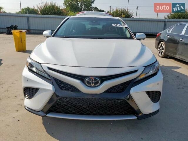 Тойота Камри 2017 в Днепре (Днепропетровске) на Automoto.ua Белый Тойота Камри, объемом двигателя 0 л и пробегом 94 тыс. км за 5845 $, фото 4 на Automoto.ua