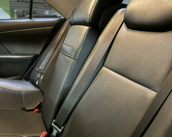 Тойота Камри 2017 в Львове на Automoto.ua Белый Тойота Камри, объемом двигателя 2.49 л и пробегом 148 тыс. км за 19300 $, фото 9 на Automoto.ua