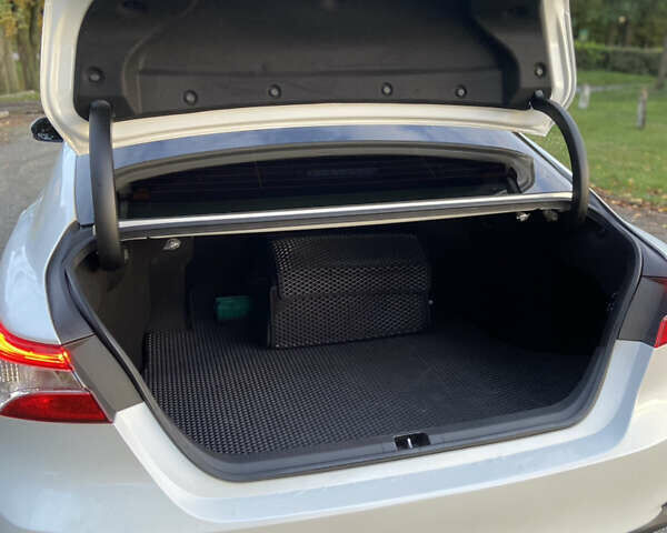 Білий Тойота Камрі, об'ємом двигуна 2.49 л та пробігом 150 тис. км за 21999 $, фото 31 на Automoto.ua