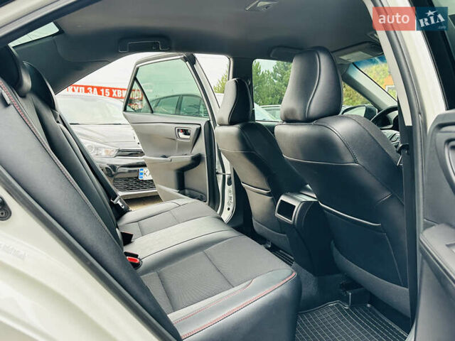 Белый Тойота Камри, объемом двигателя 2.5 л и пробегом 93 тыс. км за 16499 $, фото 18 на Automoto.ua