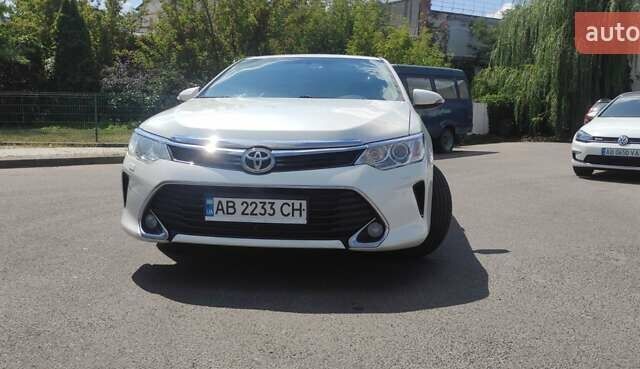 Білий Тойота Камрі, об'ємом двигуна 2.5 л та пробігом 194 тис. км за 19900 $, фото 21 на Automoto.ua