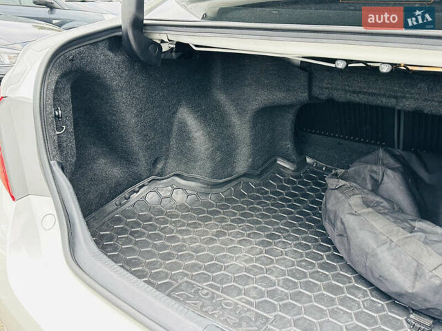 Белый Тойота Камри, объемом двигателя 2.5 л и пробегом 93 тыс. км за 16499 $, фото 41 на Automoto.ua