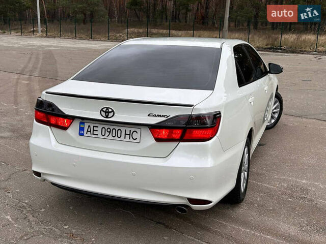 Белый Тойота Камри, объемом двигателя 2.49 л и пробегом 119 тыс. км за 20555 $, фото 35 на Automoto.ua