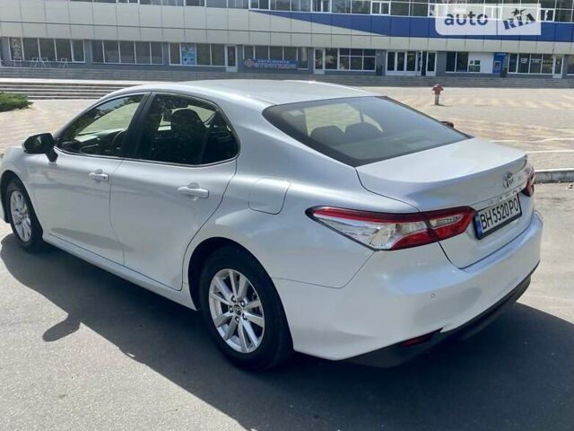 Білий Тойота Камрі, об'ємом двигуна 2.49 л та пробігом 75 тис. км за 22900 $, фото 3 на Automoto.ua