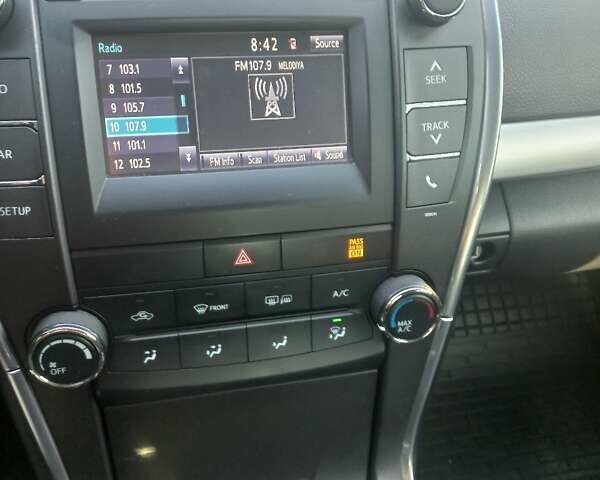 Білий Тойота Камрі, об'ємом двигуна 2.5 л та пробігом 93 тис. км за 16850 $, фото 13 на Automoto.ua