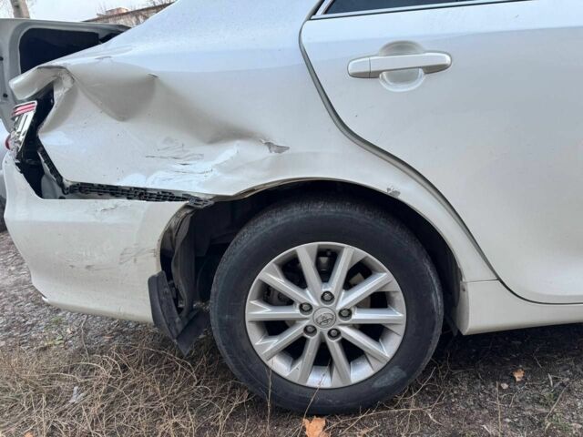 Білий Тойота Камрі, об'ємом двигуна 0 л та пробігом 169 тис. км за 11000 $, фото 9 на Automoto.ua