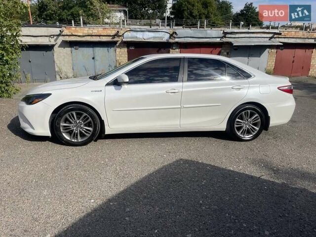 Білий Тойота Камрі, об'ємом двигуна 2.5 л та пробігом 158 тис. км за 15900 $, фото 7 на Automoto.ua