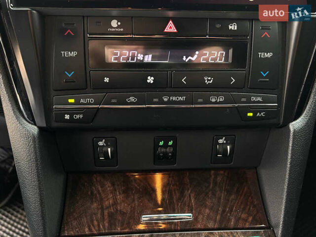 Белый Тойота Камри, объемом двигателя 2.49 л и пробегом 119 тыс. км за 20555 $, фото 22 на Automoto.ua