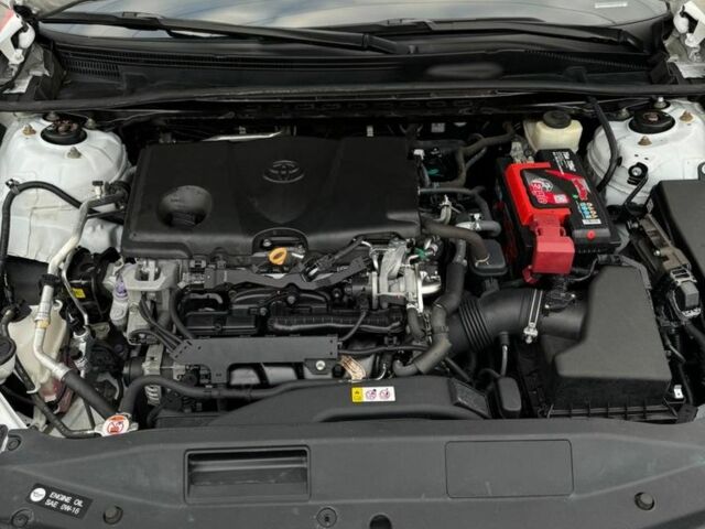 Белый Тойота Камри, объемом двигателя 2.5 л и пробегом 159 тыс. км за 17800 $, фото 9 на Automoto.ua