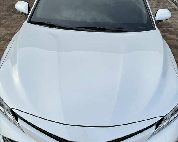Тойота Камри 2017 в Черновцах на Automoto.ua Белый Тойота Камри, объемом двигателя 2.49 л и пробегом 80 тыс. км за 22900 $, фото 18 на Automoto.ua