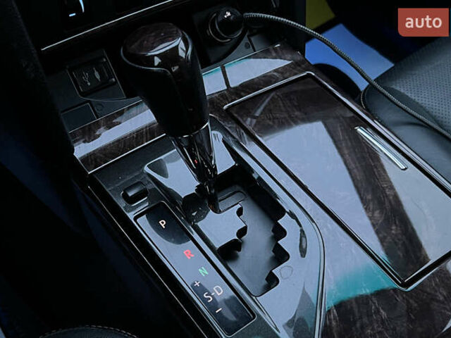 Білий Тойота Камрі, об'ємом двигуна 3.46 л та пробігом 148 тис. км за 20800 $, фото 16 на Automoto.ua