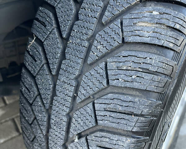 Белый Тойота Камри, объемом двигателя 2.49 л и пробегом 167 тыс. км за 16800 $, фото 9 на Automoto.ua